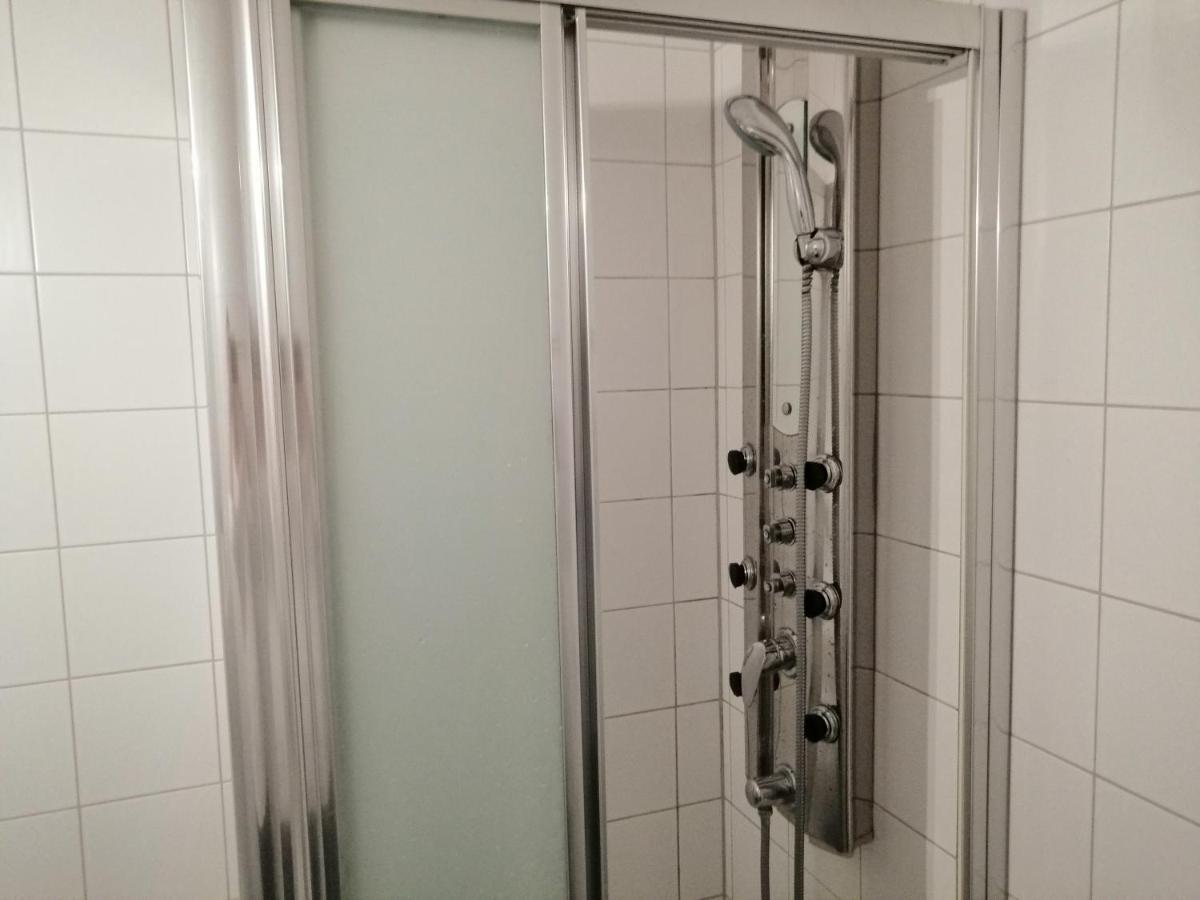 Zur Sonnigen, Eleganten Kuh 斯拉德明 外观 照片